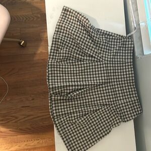 plaid skirt never worn